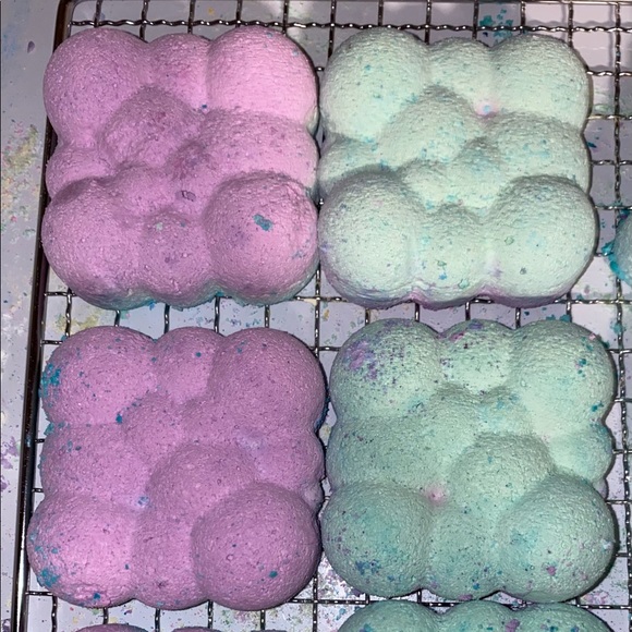 COPY - LG Mystery Box. Reformed Gym Chalk - Picture 4 of 16